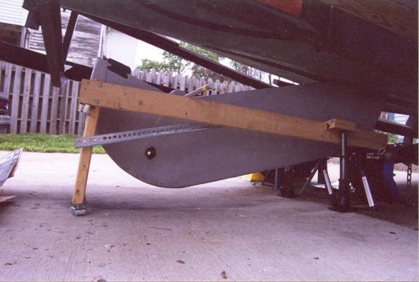 Forward casters on the ground, ready to lower the after end